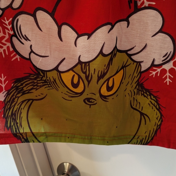 Christmas Shirt & Socks Pajamas Set Size Medium - Picture 5 of 7